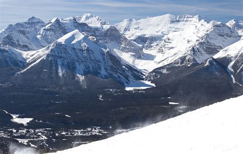 lake louise webcam ski|Webcams